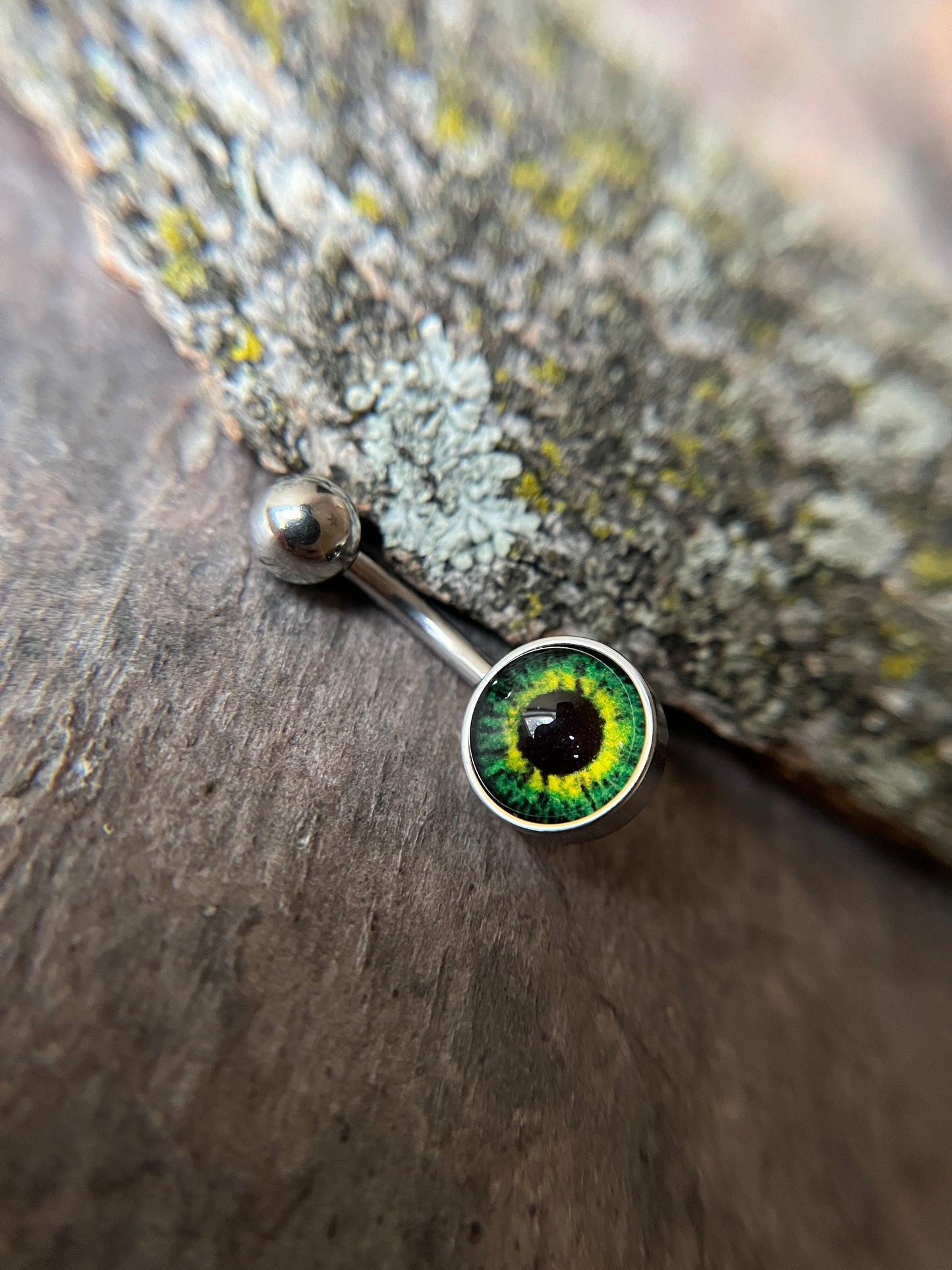 Green Eyeball Glass Cabochon Belly Ring