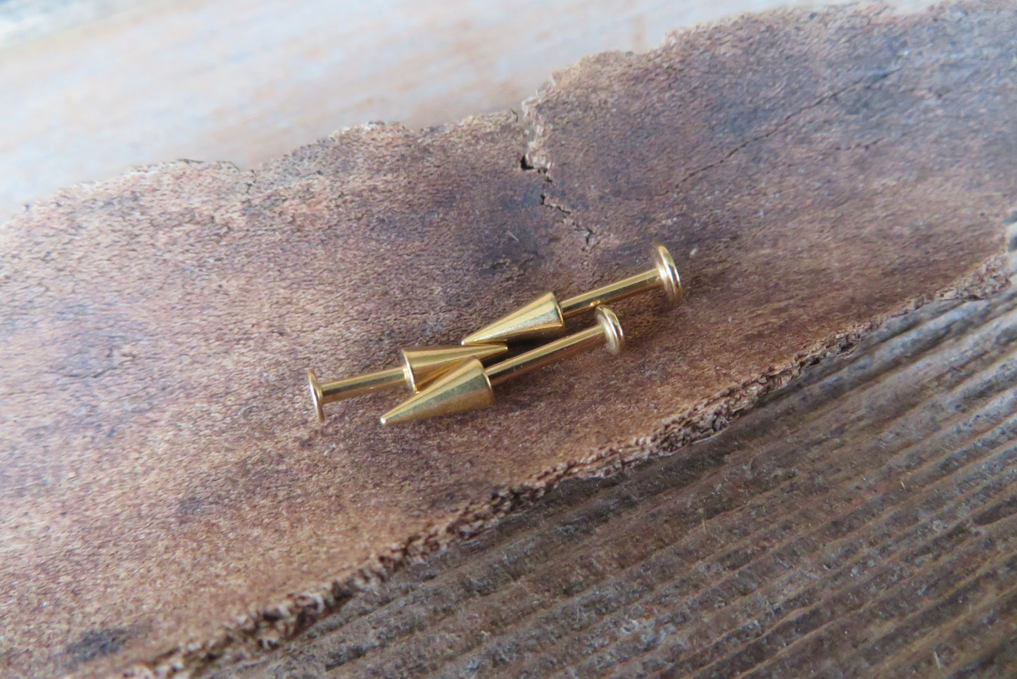 Gold Titanium IP Long Spike 16G or 14G Flat Back Labret