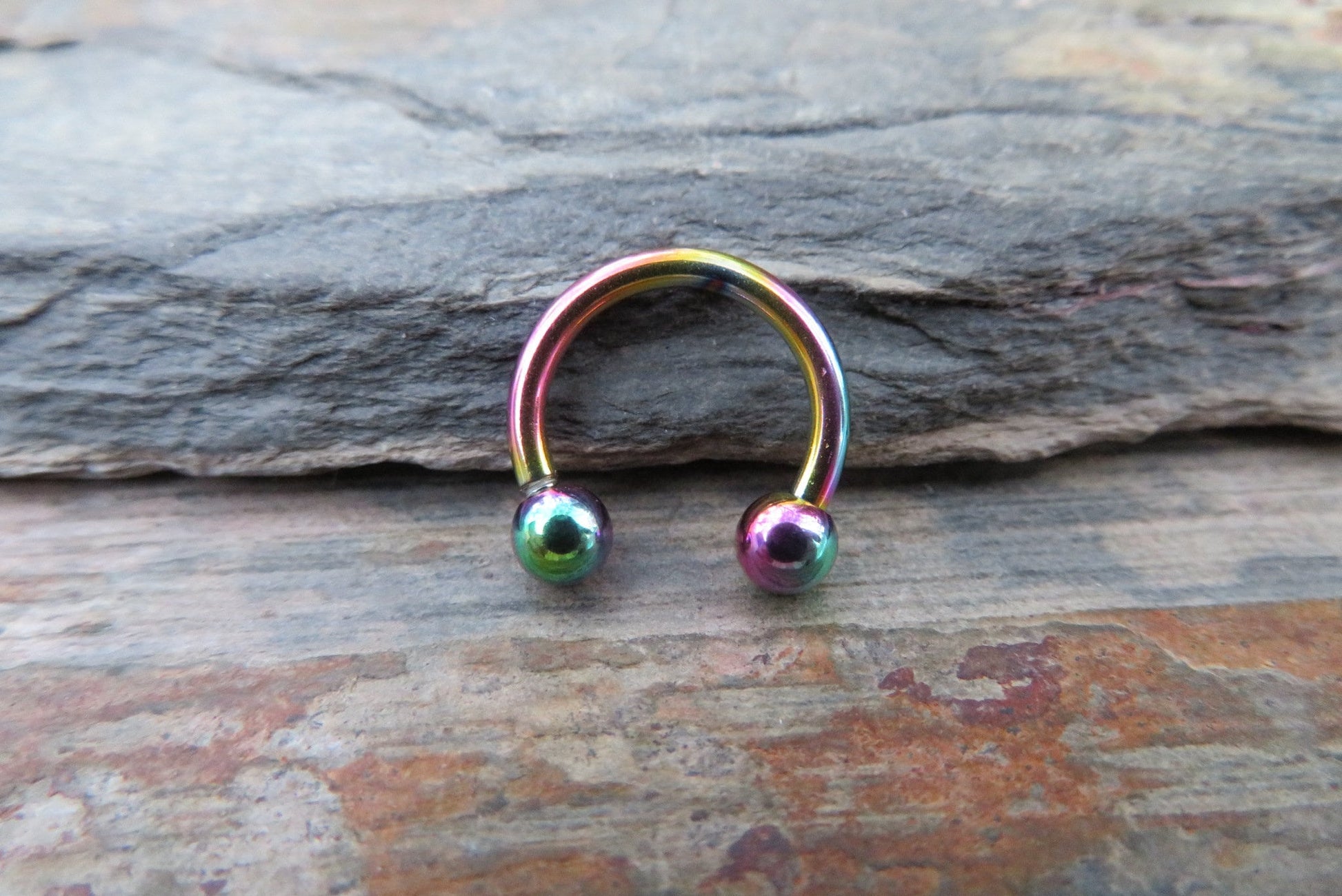 THICK 14G Rainbow Titanium Ion Plated 14G (1.6mm) Horseshoe Nose Ring Septum Piercing 316L Surgical Steel Gauged Up