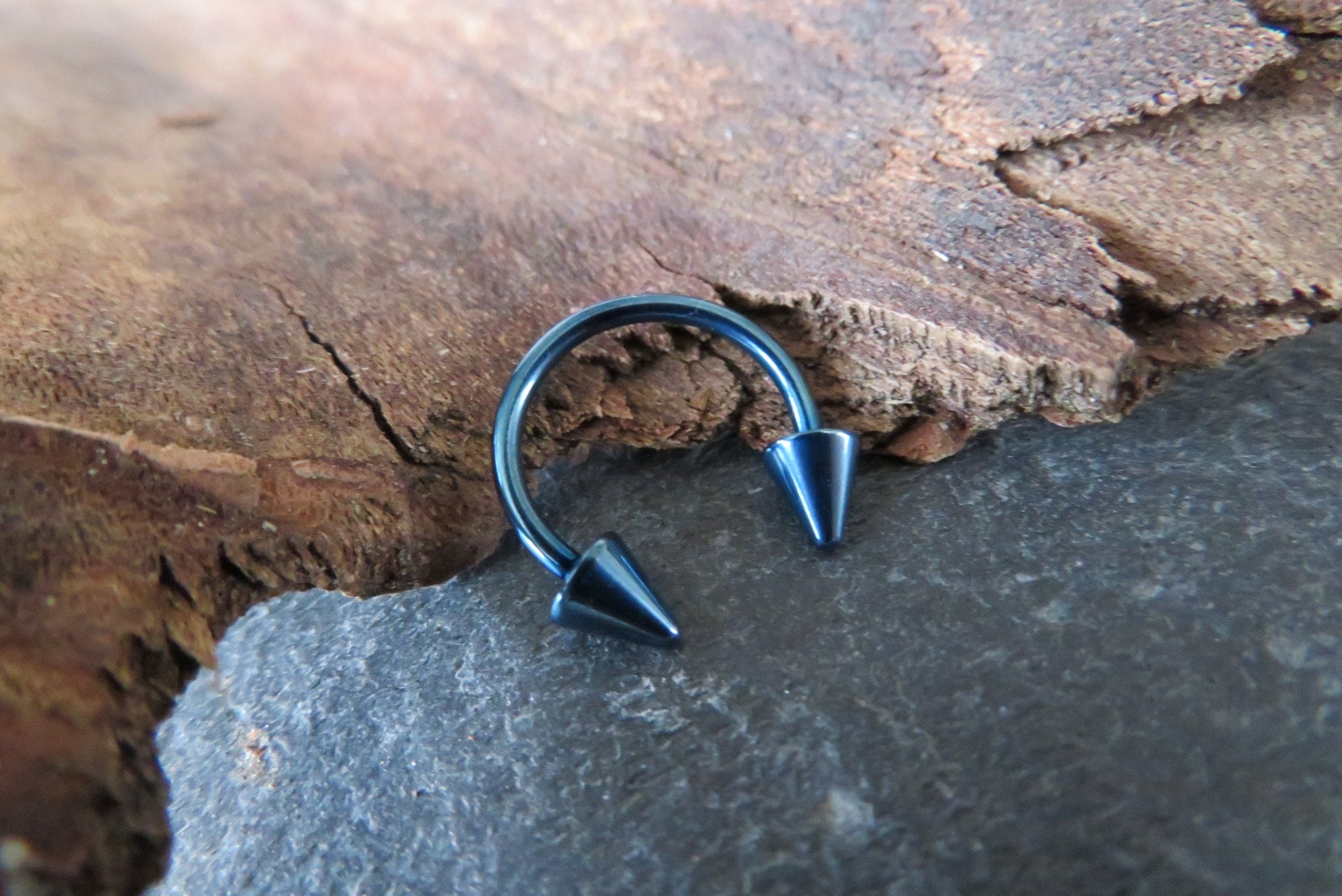 Sky Blue Titanium Ion Plated Spiked 16G (1.2mm) Horseshoe Ring Septum Piercing 316L Surgical Steel Spikes