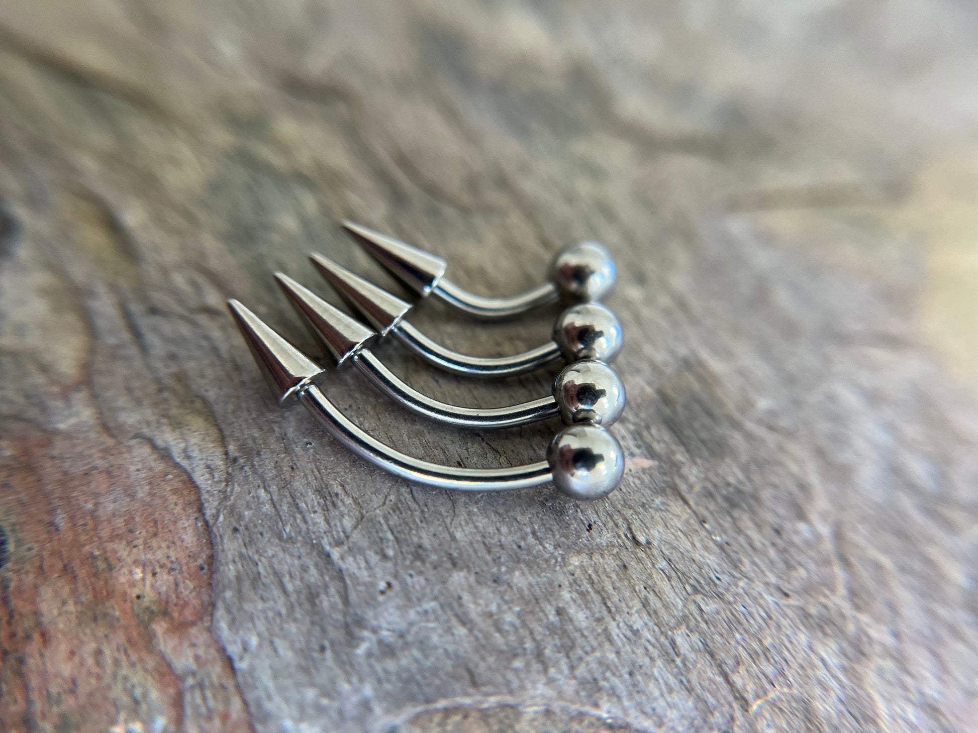 100% Surgical Steel Custom Length Barbell Curve Vertical Lip 6mm Spike 16G (1.2mm) Rook Eyebrow Lip Piercing Hypoallergenic Curved Bar