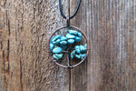 Tree of Life Stone Chip Silver Tone Necklace (Turquoise Howlite)
